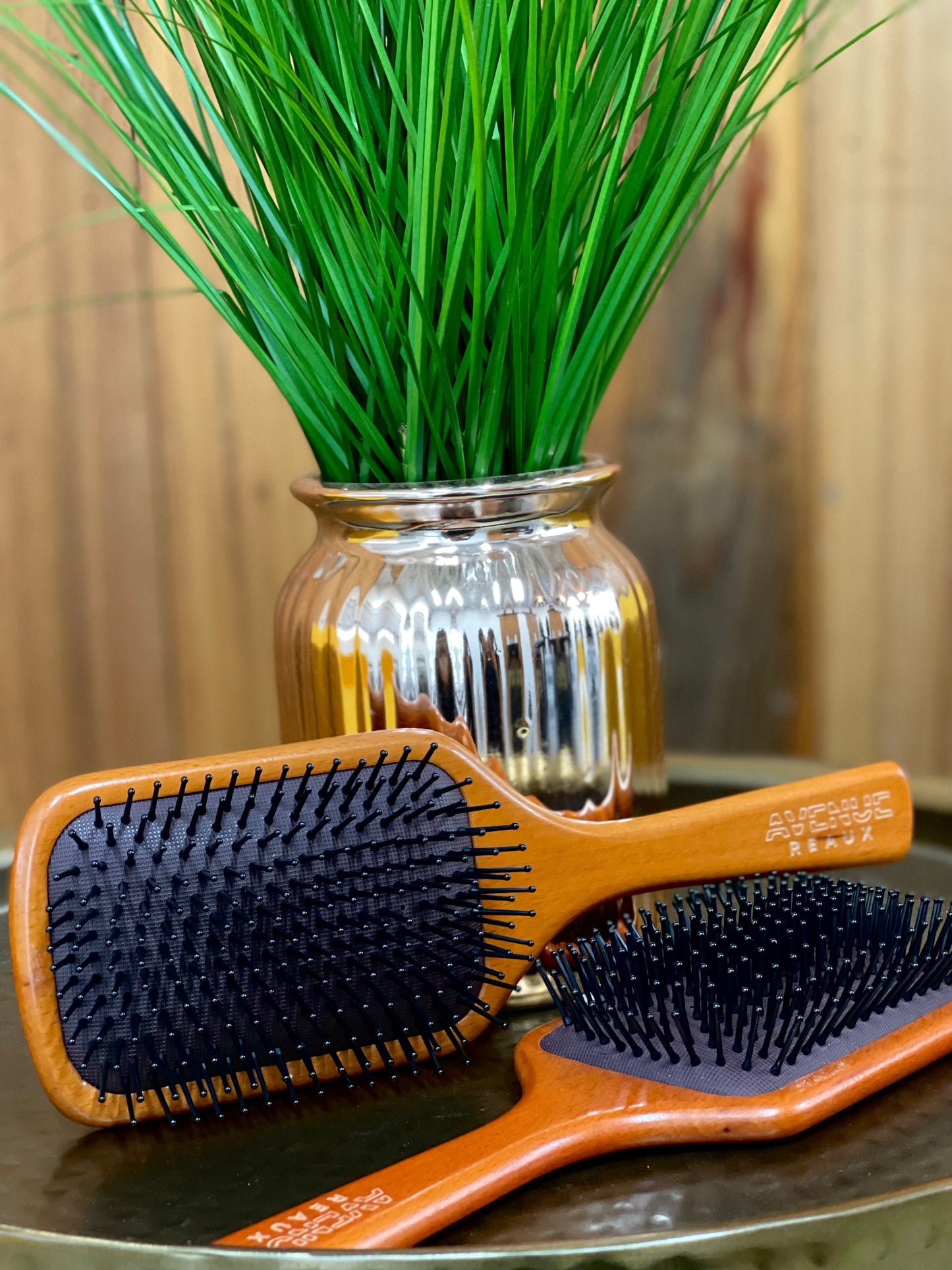 The Wooden Paddle Brush